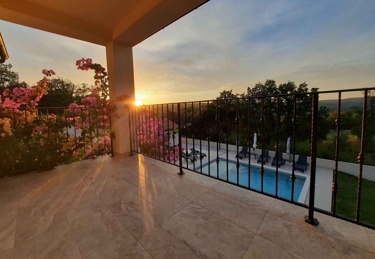 Villa a Rakalj - Villa Noela in Rakalj for 6 persons with large garden, kids playground - only 2,5 km from beach