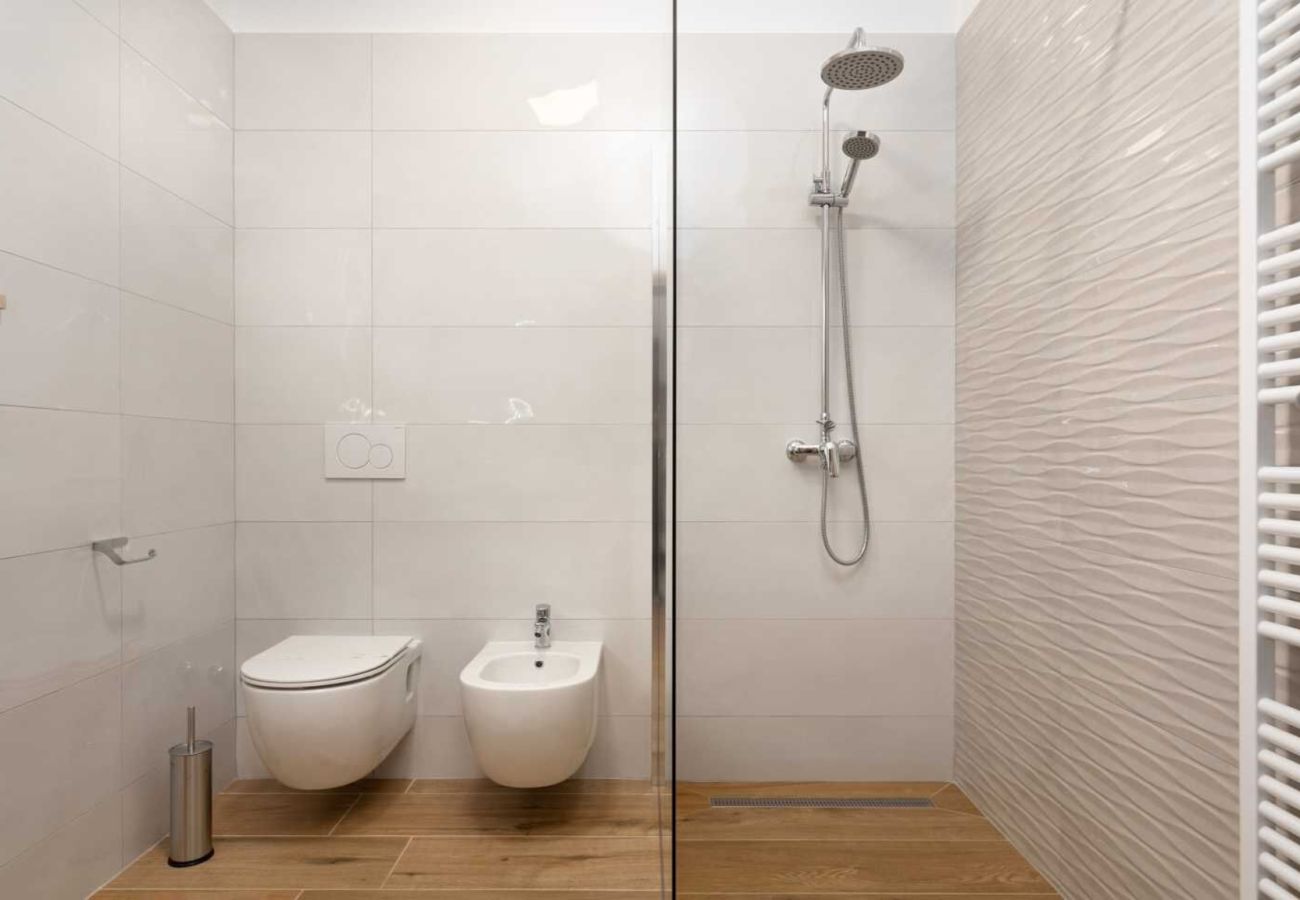 Villa a Divšici - Villa Karla near Pula for 8 persons with private pool, kids playground & pet friendly