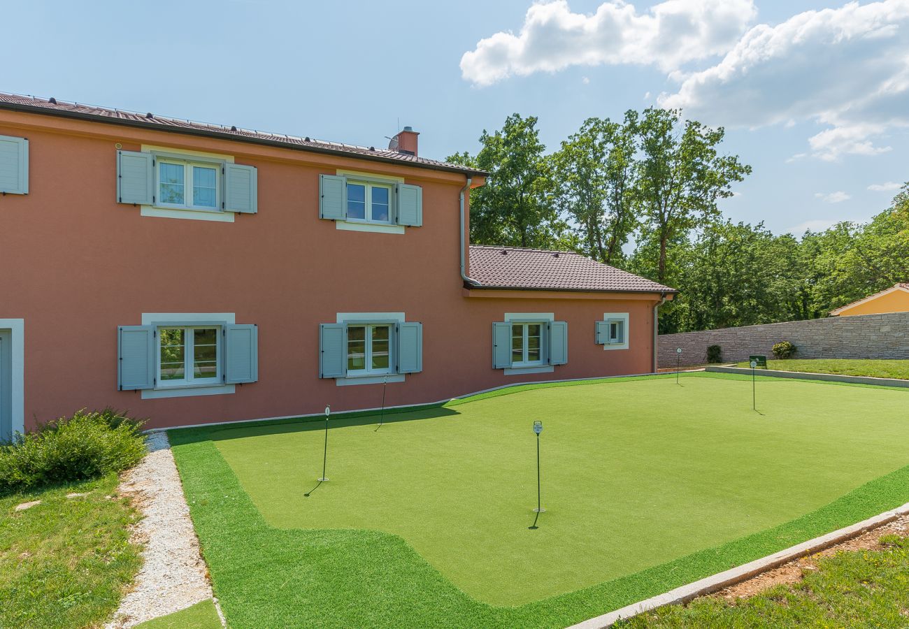 Villa a Modrušani - Villa Tre Colonne for 10 persons in Central Istria with 60 m2 private pool & sauna 