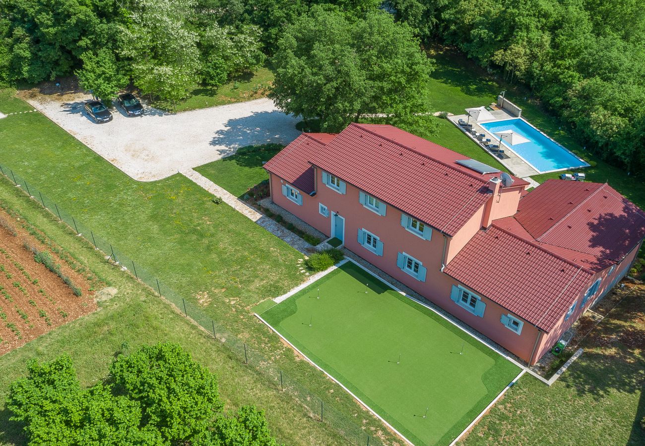 Villa a Modrušani - Villa Tre Colonne for 10 persons in Central Istria with 60 m2 private pool & sauna 