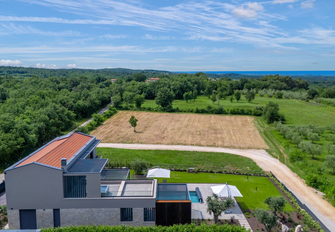 Villa a Višnjan - Villa Visignano near Poreč for 8 people with 49 m2 heated pool, wellness & sea view