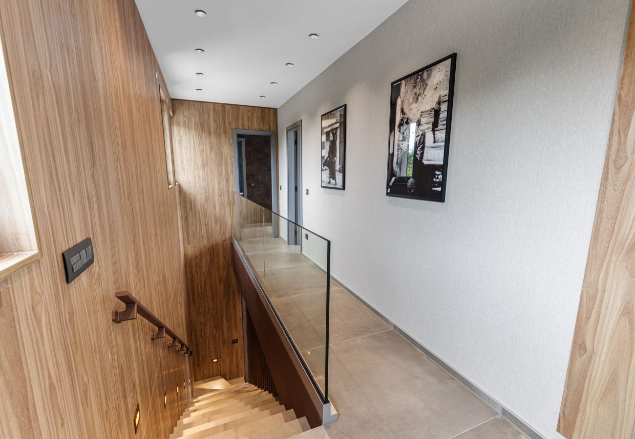 Villa a Višnjan - Villa Visignano near Poreč for 8 people with 49 m2 heated pool, wellness & sea view