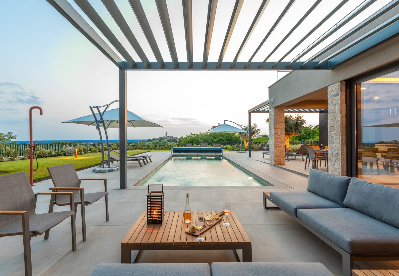 Villa a Višnjan - Villa Visignano near Poreč for 8 people with 49 m2 heated pool, wellness & sea view