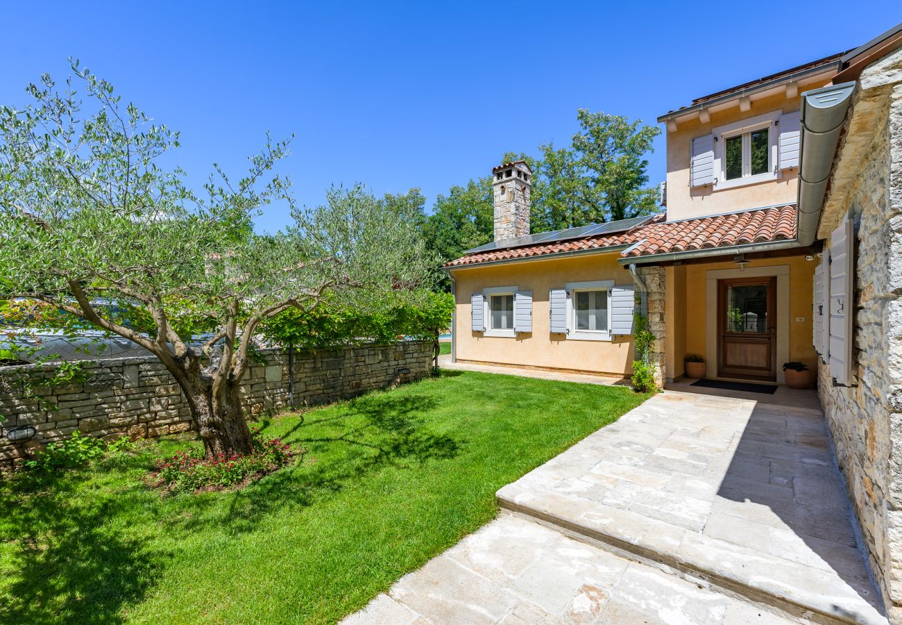 Villa a Prodol - Villa Lipa