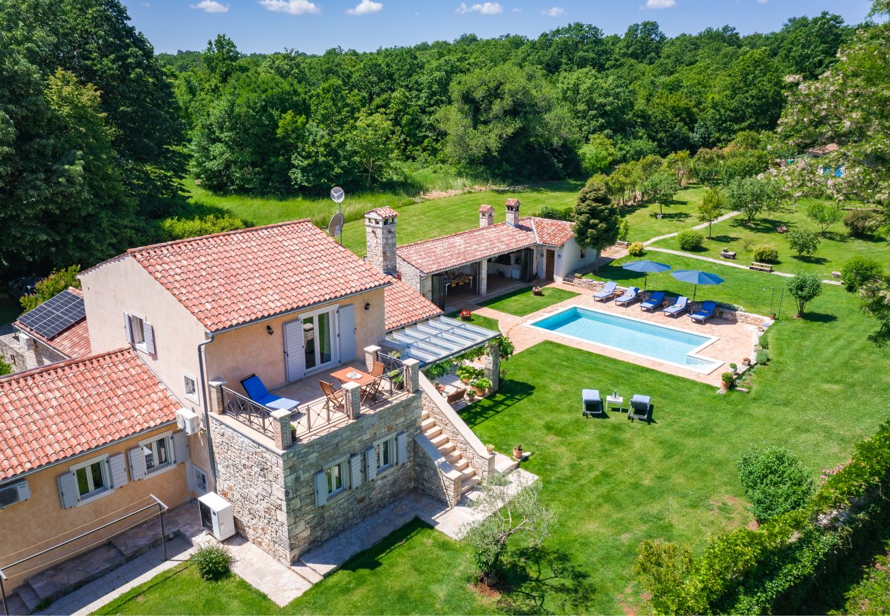 Villa a Prodol - Villa Lipa