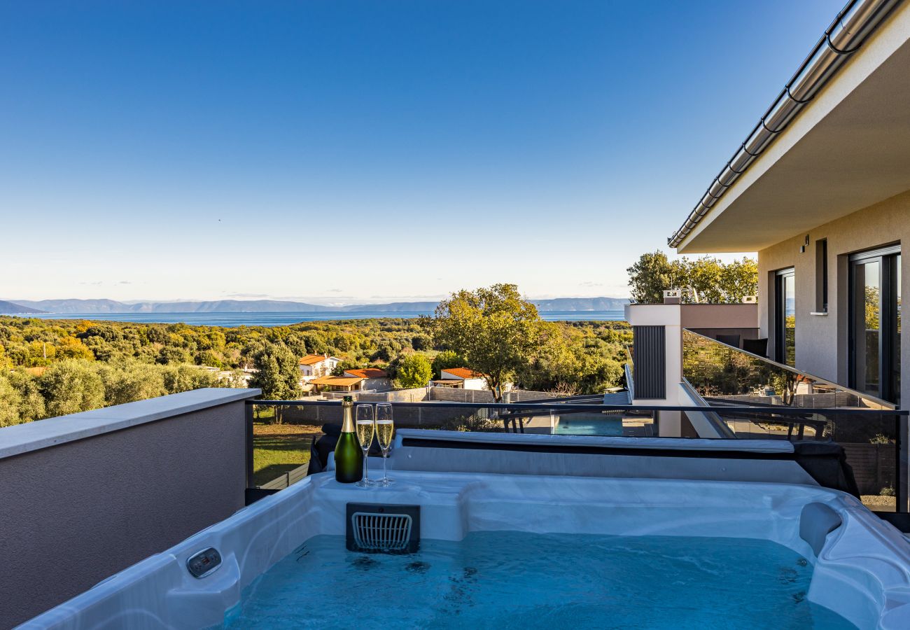 Villa a Ližnjan - Villa Malena near Medulin for 8 persons with 51 m2 heated pool, wellness & beautiful sea view