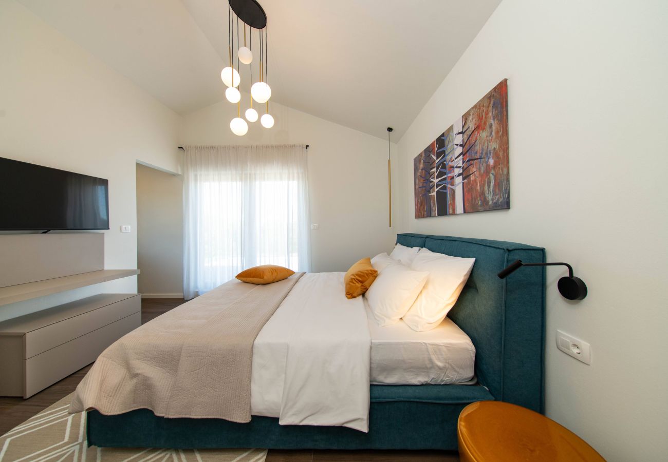 Villa a Kurili - Villa Natura Silente near Rovinj for 8 people with 40 m2 heated pool, sauna & jacuzzi 