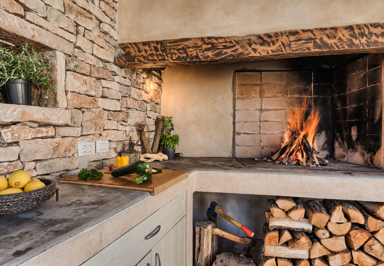 Villa a Kurili - Charming Villa Spirit of Istria near Rovinj for 6 persons with 32 m2 private pool & jacuzzi