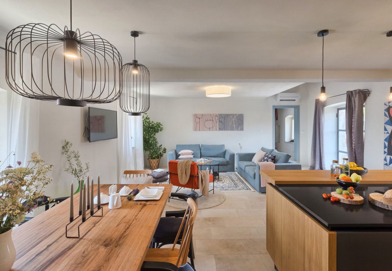 Villa a Kurili - Villa Kurili No14 near Rovinj for 7 persons with 34 m2 private pool & jacuzzi