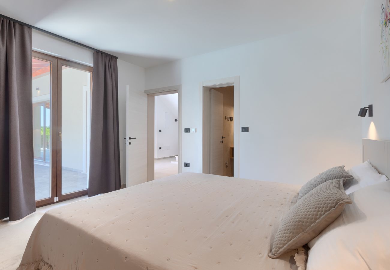 Villa a Valtura - Villa Sirola near Pula for 8 persons with 36 m2 private pool & kids activities