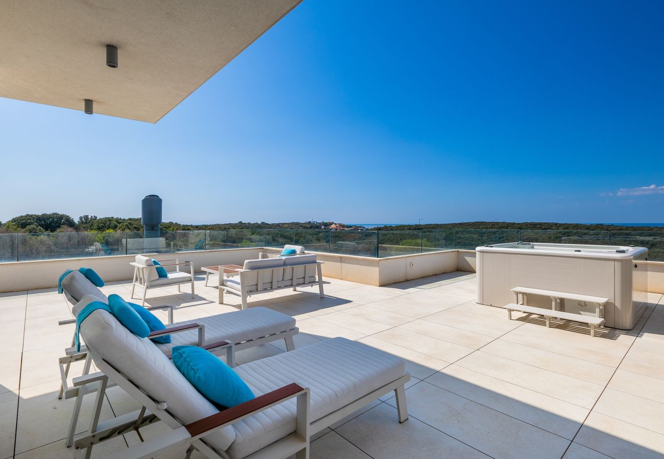 Villa a Vintijan - Luxury Villa PS Deluxe in Pula for 8 persons with 60 m2 heated pool, wellness & sea view