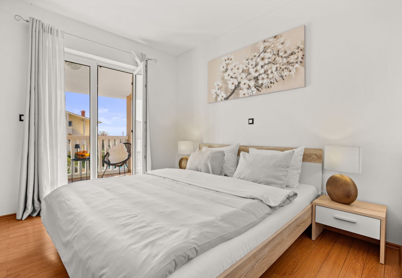 Villa a Pula - Villa Vesna for 6 persons near Pula with 32 m2 private pool, kids playground & free bikes