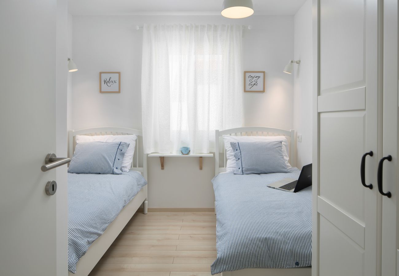 Villa a Županici - Villa Meadow for 6 persons near Labin - Rabac with 28 m2 heated pool & kids playground