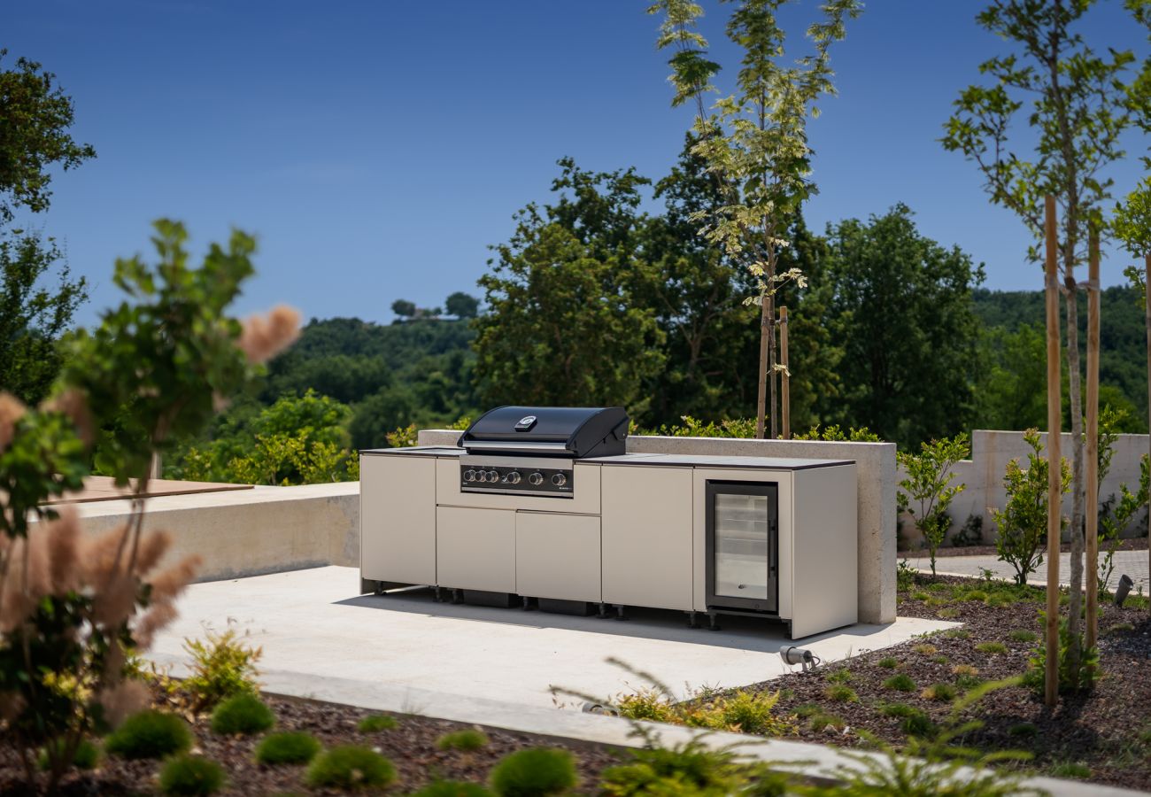 Villa a Brajkovici - Villa bOx in Central Istria for 14 persons with wellness, 54 m2 heated pool, & kids playground