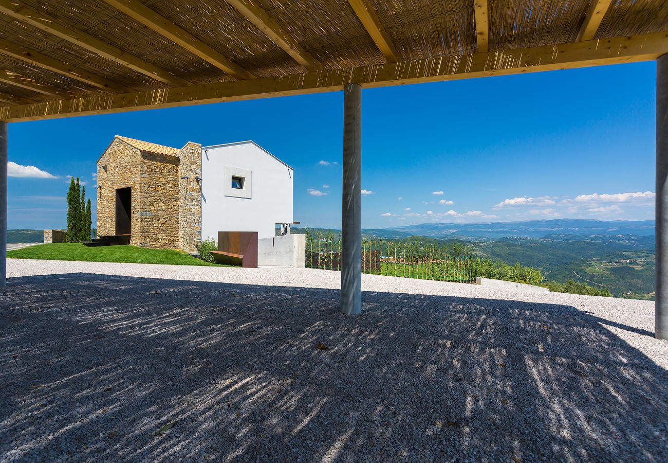 Villa a Pazin - Villa Vista Zamask for 7 persons near Motovun with 60 m2 heated pool, free bikes & panoramic view