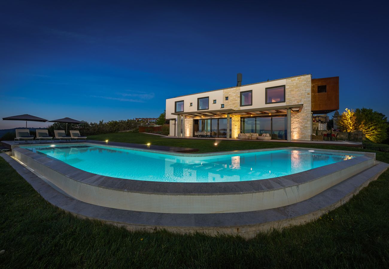 Villa a Pazin - Villa Vista Zamask for 7 persons near Motovun with 60 m2 heated pool, free bikes & panoramic view
