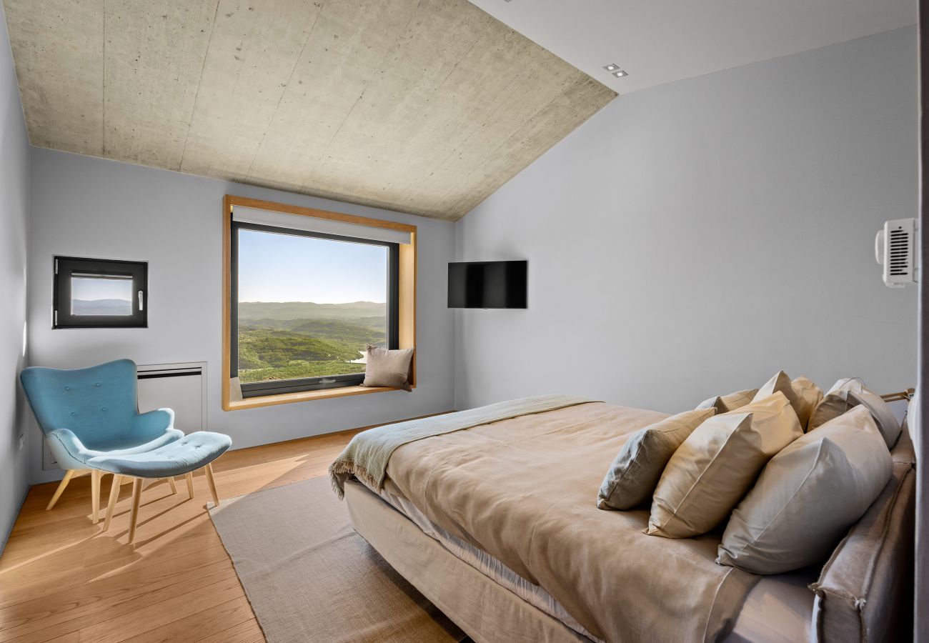 Villa a Pazin - Villa Vista Zamask for 7 persons near Motovun with 60 m2 heated pool, free bikes & panoramic view