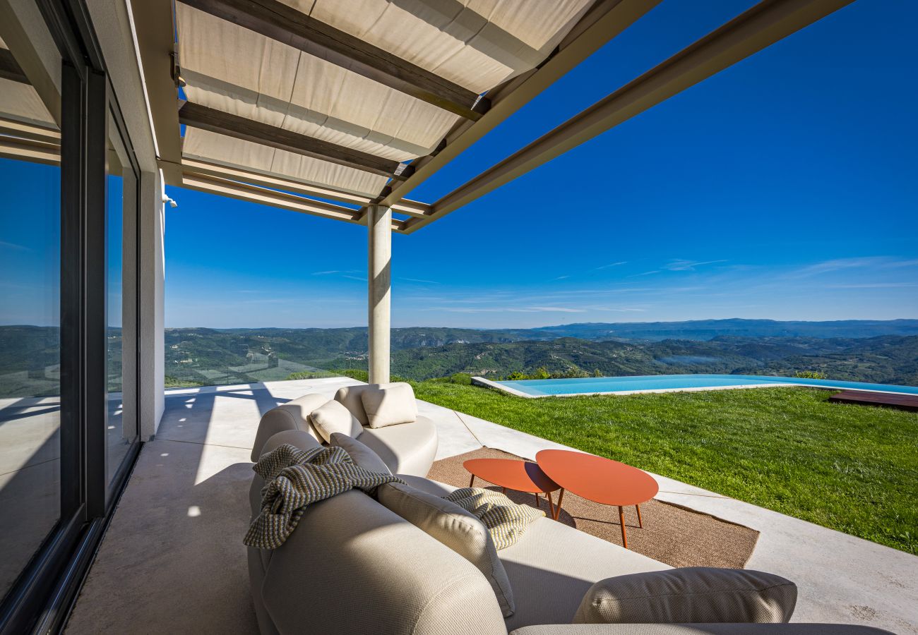 Villa a Pazin - Villa Vista Zamask for 7 persons near Motovun with 60 m2 heated pool, free bikes & panoramic view