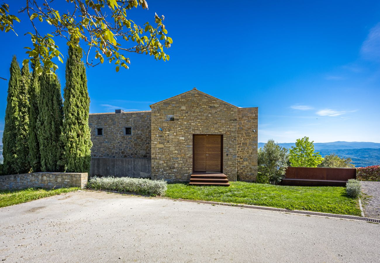 Villa a Pazin - Villa Vista Zamask for 7 persons near Motovun with 60 m2 heated pool, free bikes & panoramic view