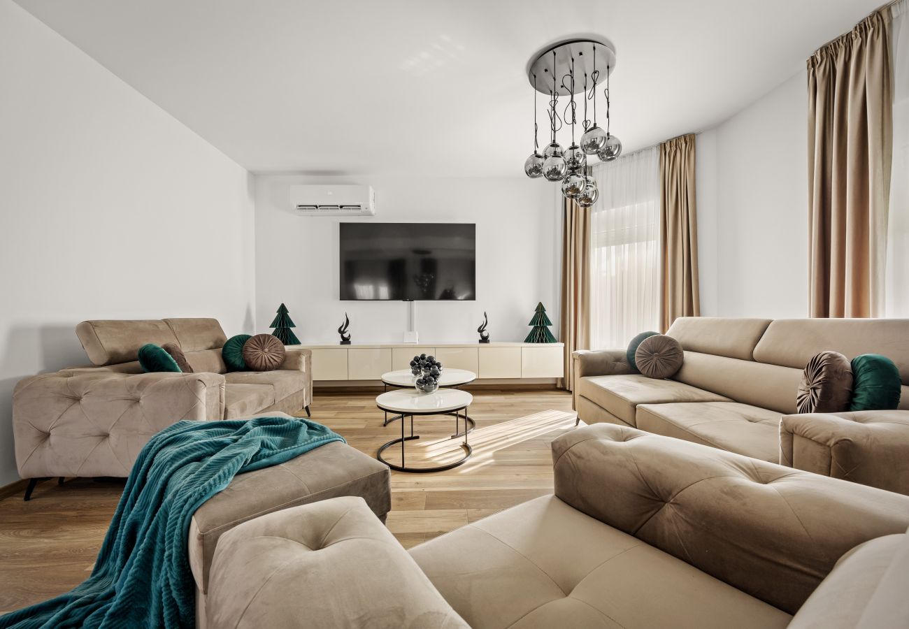 Villa a Buje - Villa Renci near Umag for 8 persons with 30 m2 private heated pool