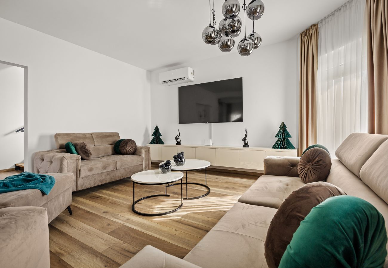 Villa a Buje - Villa Renci near Umag for 8 persons with 30 m2 private heated pool