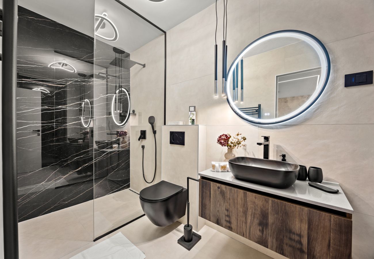 Villa a Ližnjan - Villa Asper near Medulin for 8 persons with 40 m2 private pool, sea view and only 1 km from beach