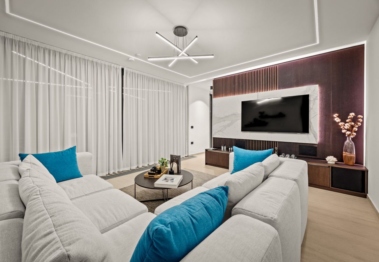 Villa a Ližnjan - Villa Asper near Medulin for 8 persons with 40 m2 private pool, sea view and only 1 km from beach