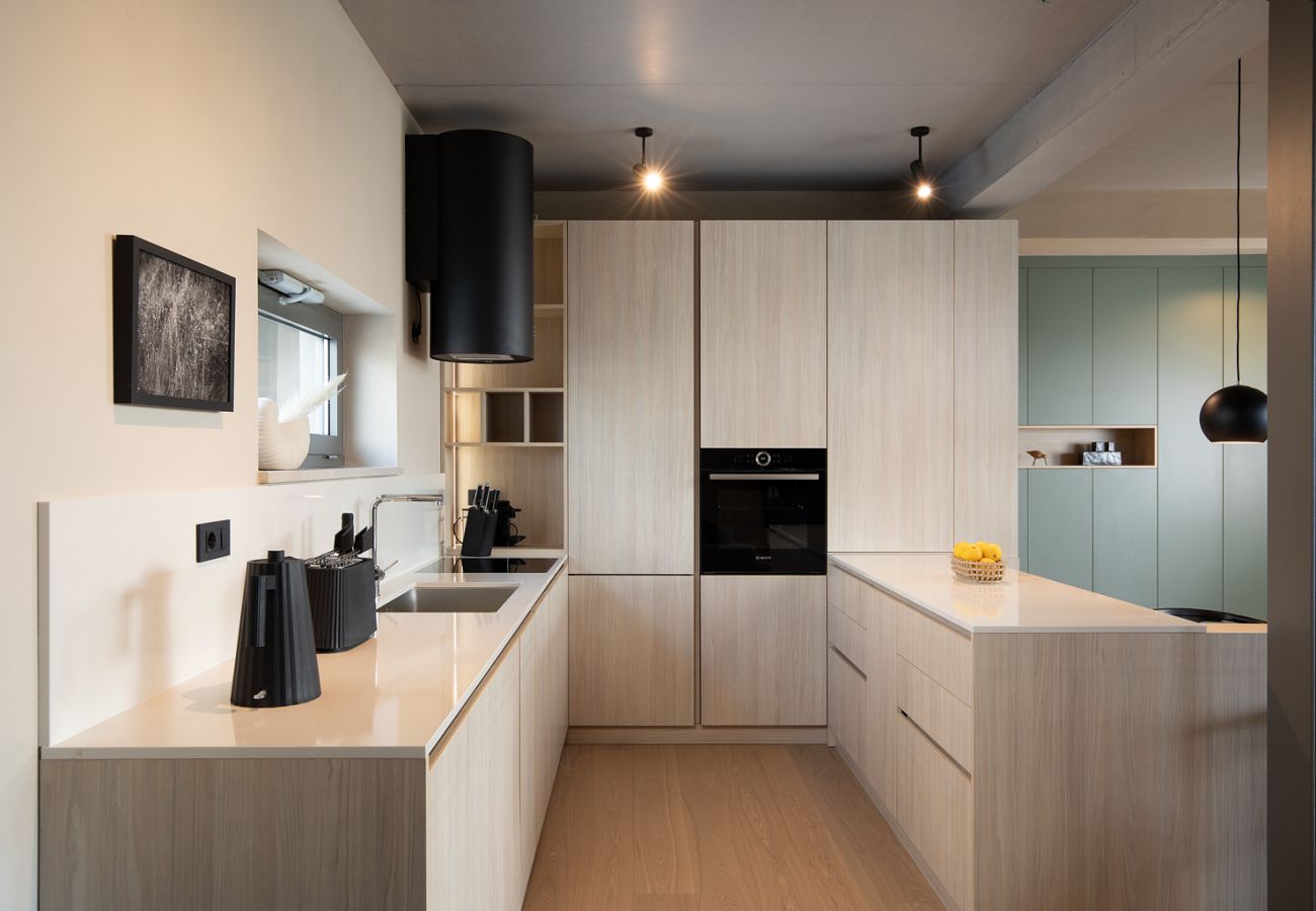 Villa a Vodnjan - Villa Puerto de Luz near Fažana for 8 persons with 35 m2 private pool, sea view, mini golf & sauna