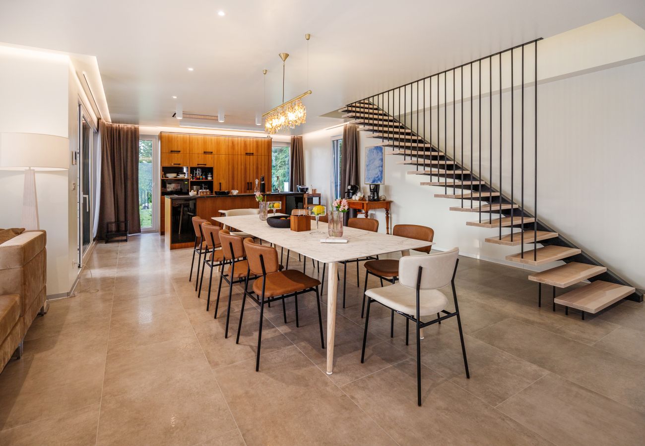 Villa a Vrecari - Villa Sonia near Labin - Rabac for 8 persons with 40 m2 heated pool, wellness & kids playground