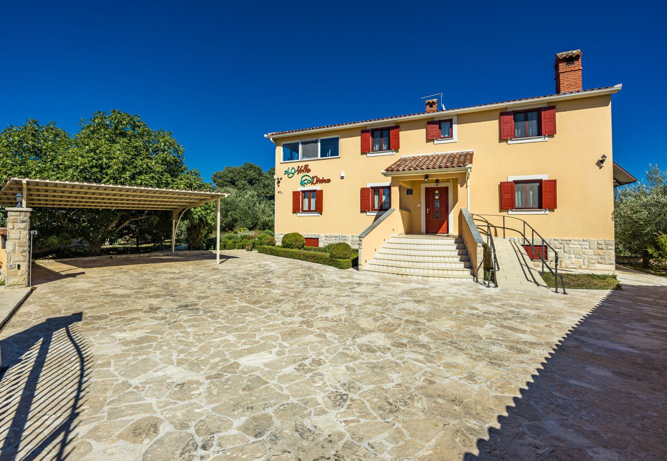 Villa a Šišan - Villa Divina