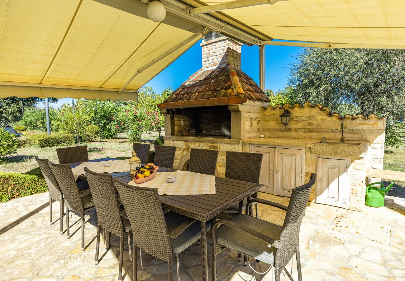 Villa a Šišan - Villa Divina