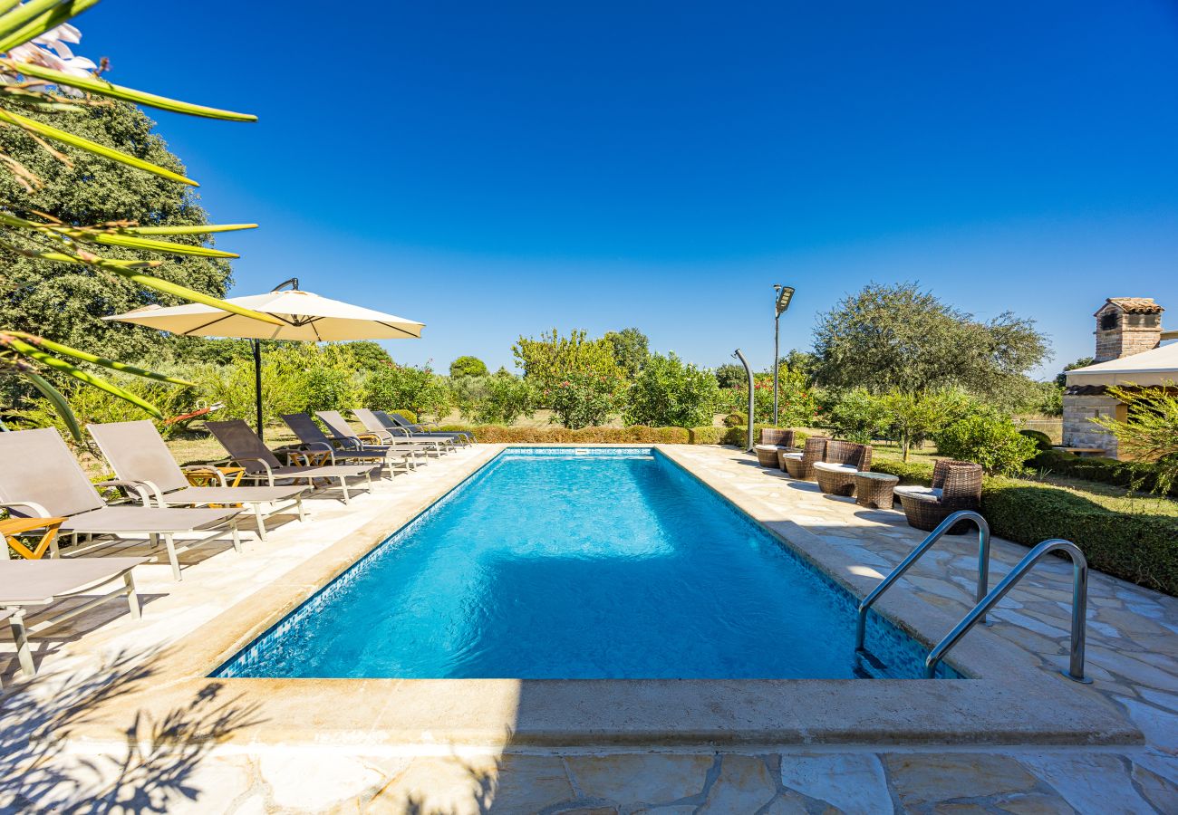 Villa a Šišan - Villa Divina
