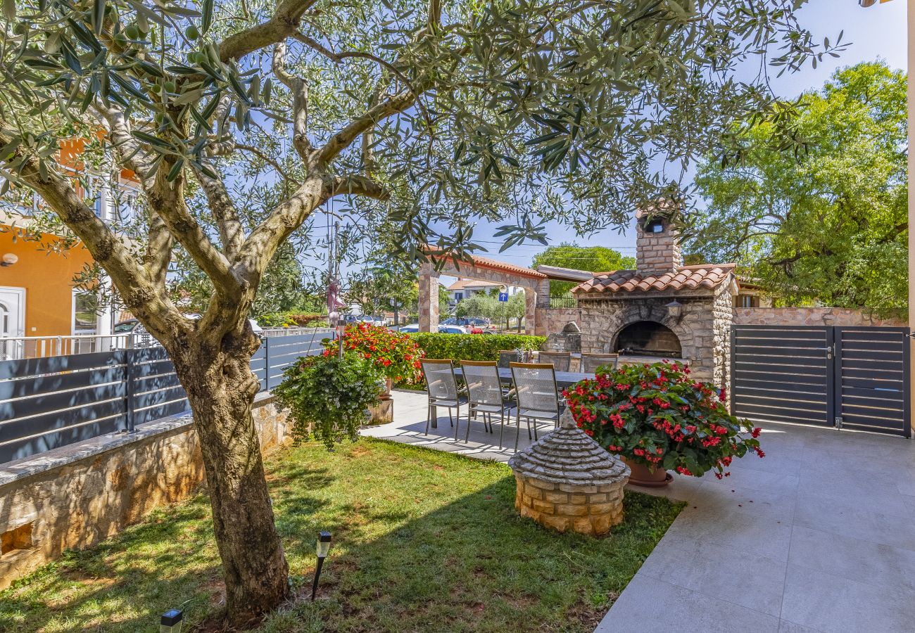 Villa a Peroj - Villa Mimoza