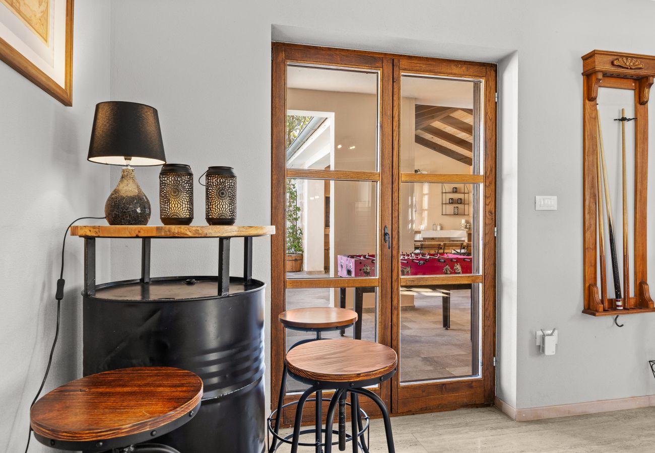 Villa in Sveti Kirin - Villa Cirka in Central Istria for 12+2 persons with a 36 m2 heated pool, gaming & activities for kids and adults
