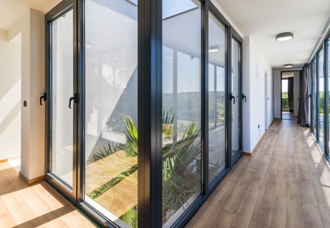 Villa in Medulin - Villa Miaa newly built modern villa in Medulin for 9 people with heated swimming pool & jacuzzi Villa in Medulin - Villa Miaa newly built modern villa in Medulin for 9 people with heated swimming pool & jacuzzi