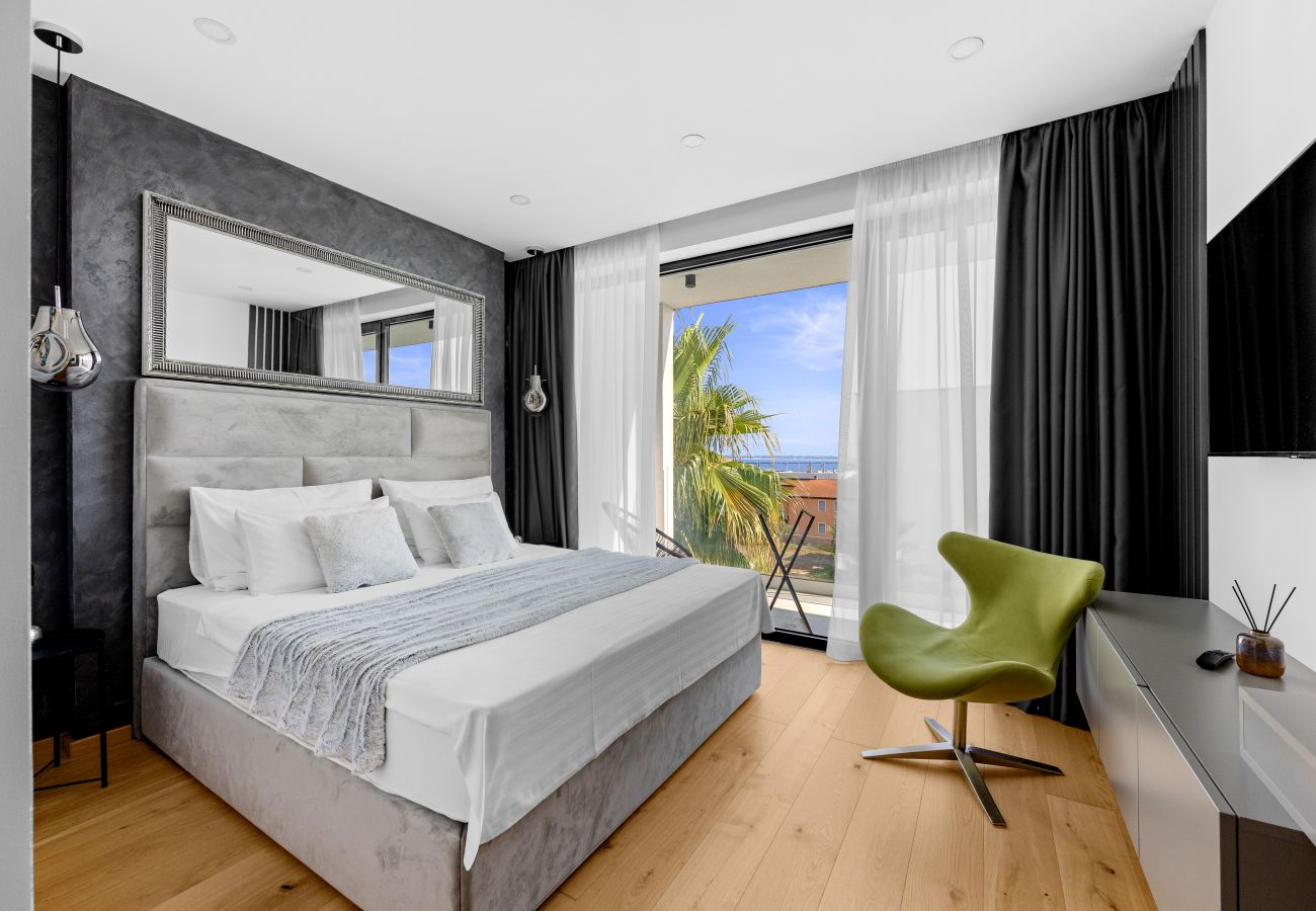 Villa in Medulin - Luxury TABOO Villa & Spa in Medulin for 8 people with heated pool & wellness area