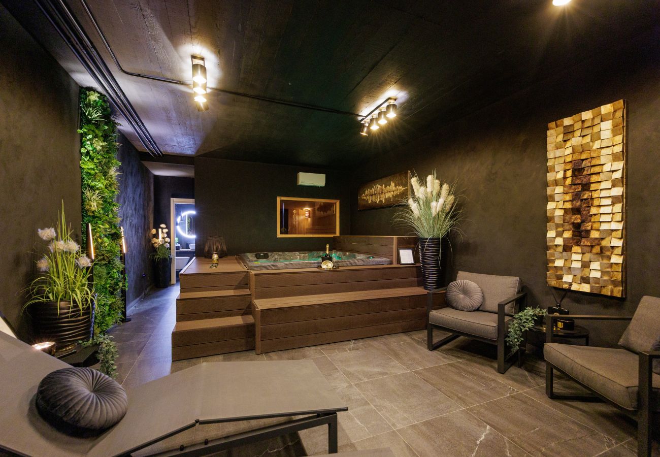 Villa in Medulin - Luxury TABOO Villa & Spa in Medulin for 8 people with heated pool & wellness area