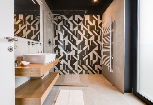 Villa in Vodnjan - Villa Arestea near Pula with sea view, wellness & playground Villa in Vodnjan - Villa Arestea near Pula with sea view, wellness & playground