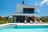 Villa in Vodnjan - Villa Arestea near Pula with sea view, wellness & playground Villa in Vodnjan - Villa Arestea near Pula with sea view, wellness & playground