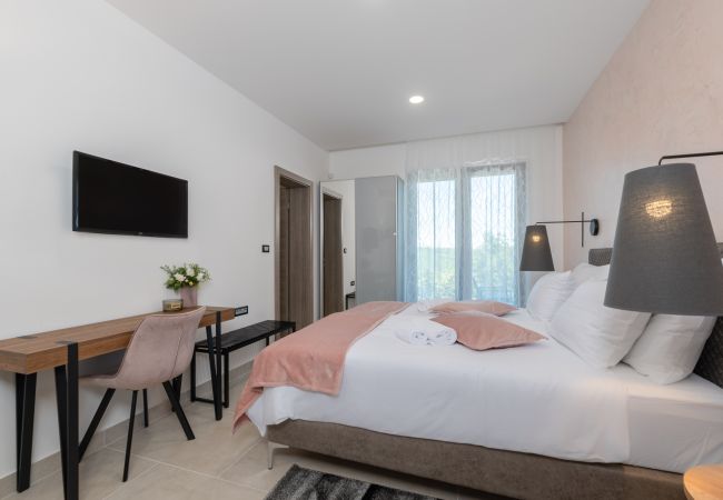 Villa in Sveta Nedelja - Luxury Villa Callista near Labin with kids playground, fitness and heated pool Villa in Sveta Nedelja - Luxury Villa Callista near Labin with kids playground, fitness and heated pool