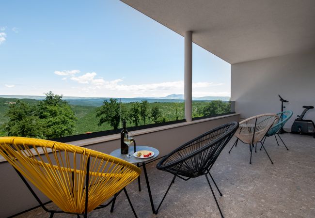 Villa in Sveta Nedelja - Luxury Villa Callista near Labin with kids playground, fitness and heated pool Villa in Sveta Nedelja - Luxury Villa Callista near Labin with kids playground, fitness and heated pool