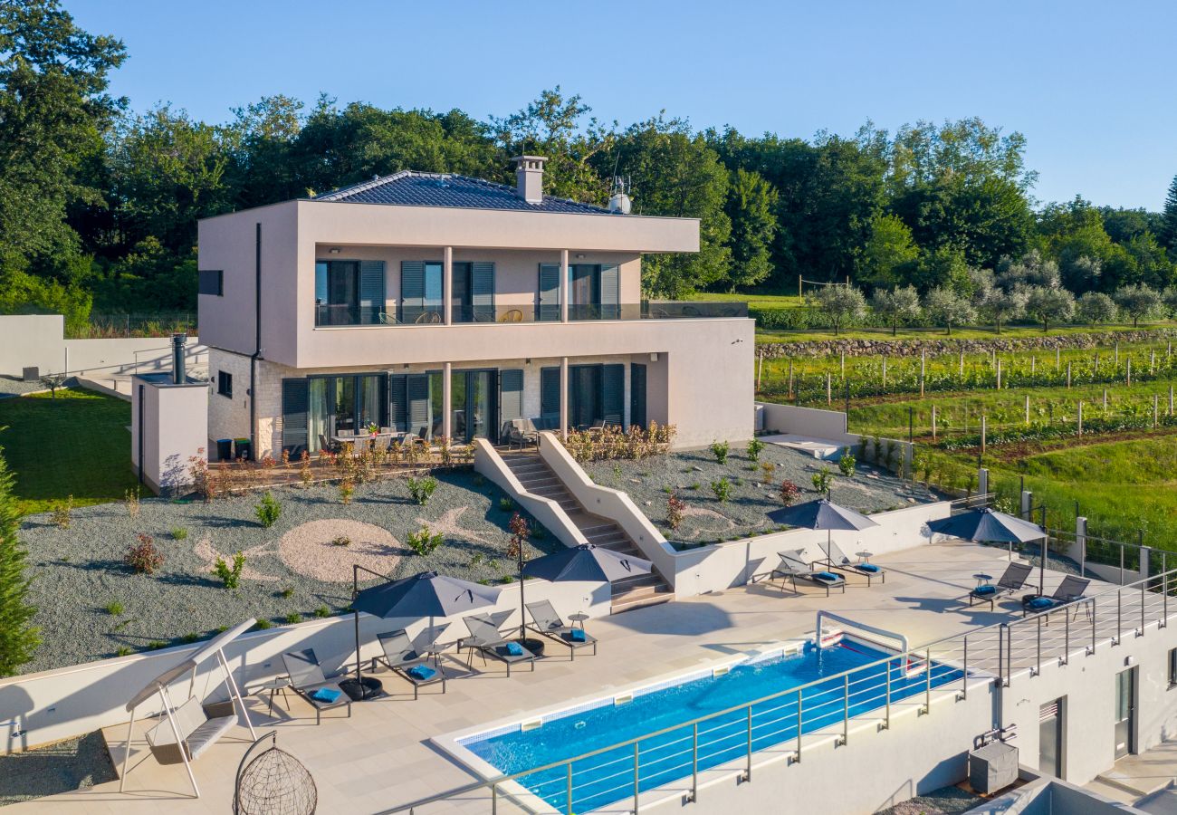 Villa in Sveta Nedelja - Luxury Villa Callista near Labin with kids playground, fitness and heated pool