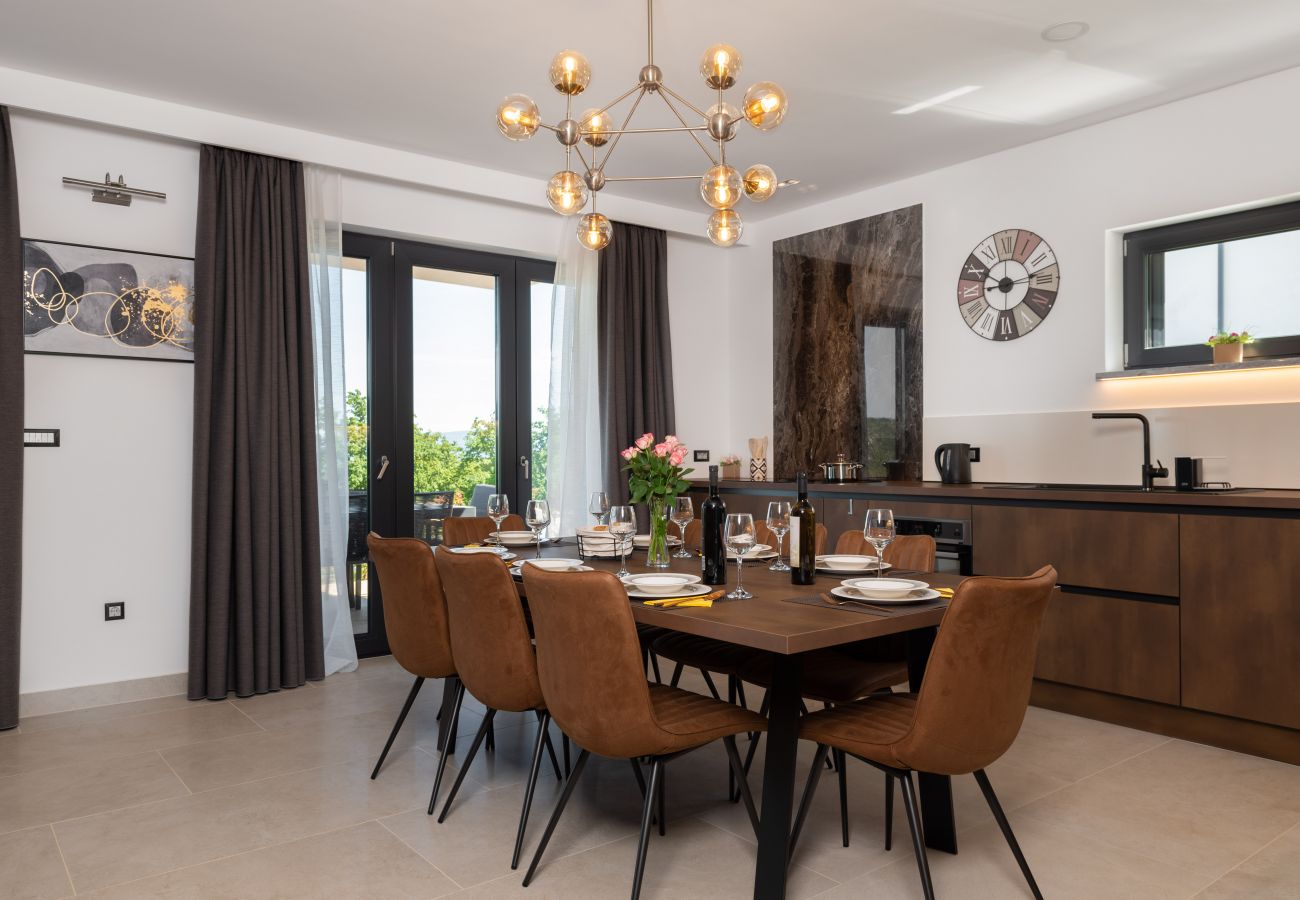 Villa in Sveta Nedelja - Luxury Villa Callista near Labin with kids playground, fitness and heated pool