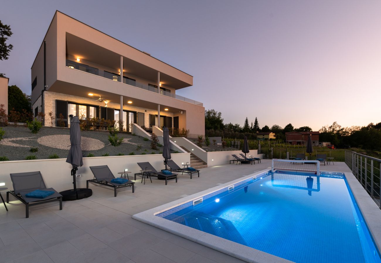 Villa in Sveta Nedelja - Luxury Villa Callista near Labin with kids playground, fitness and heated pool