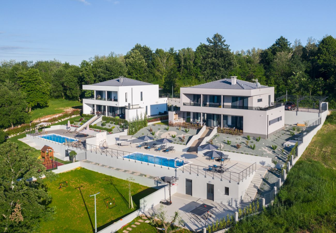 Villa in Sveta Nedelja - Luxury Villa Callista near Labin with kids playground, fitness and heated pool