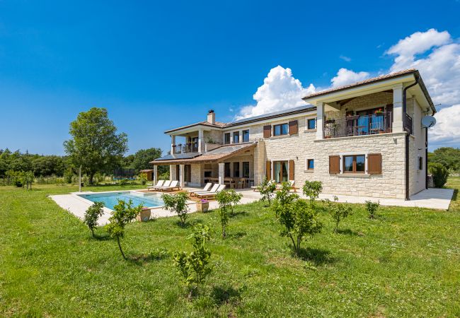 Villa in Galižana - Villa Campagna near Fažana with 7.250m2 large garden and sauna Villa in Galižana - Villa Campagna near Fažana with 7.250m2 large garden and sauna