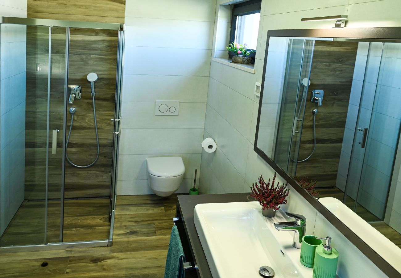 Villa in Juršici - Villa EmMa Istria in Central Istria with sea view, pool heating and underfloor heating