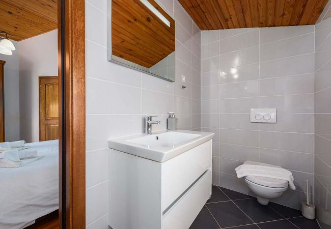 Villa in Micetici - Villa Eufemia near Poreč with large garden and outdoor playground for kids Villa in Micetici - Villa Eufemia near Poreč with large garden and outdoor playground for kids