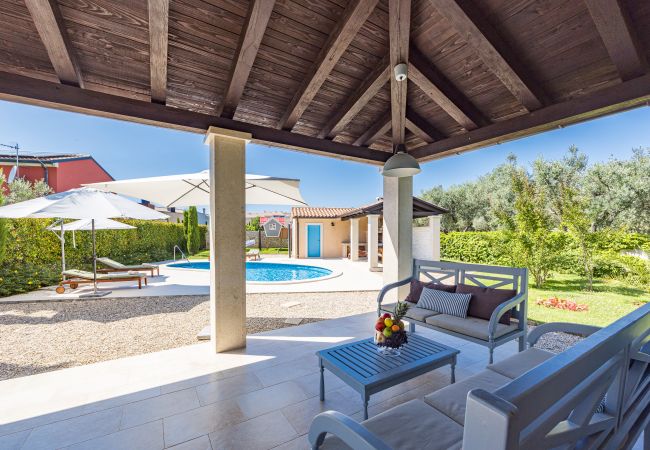 Villa in Fažana - Villa Luka in Fažana with pool & playground only 600 meter from the beach  Villa in Fažana - Villa Luka in Fažana with pool & playground only 600 meter from the beach