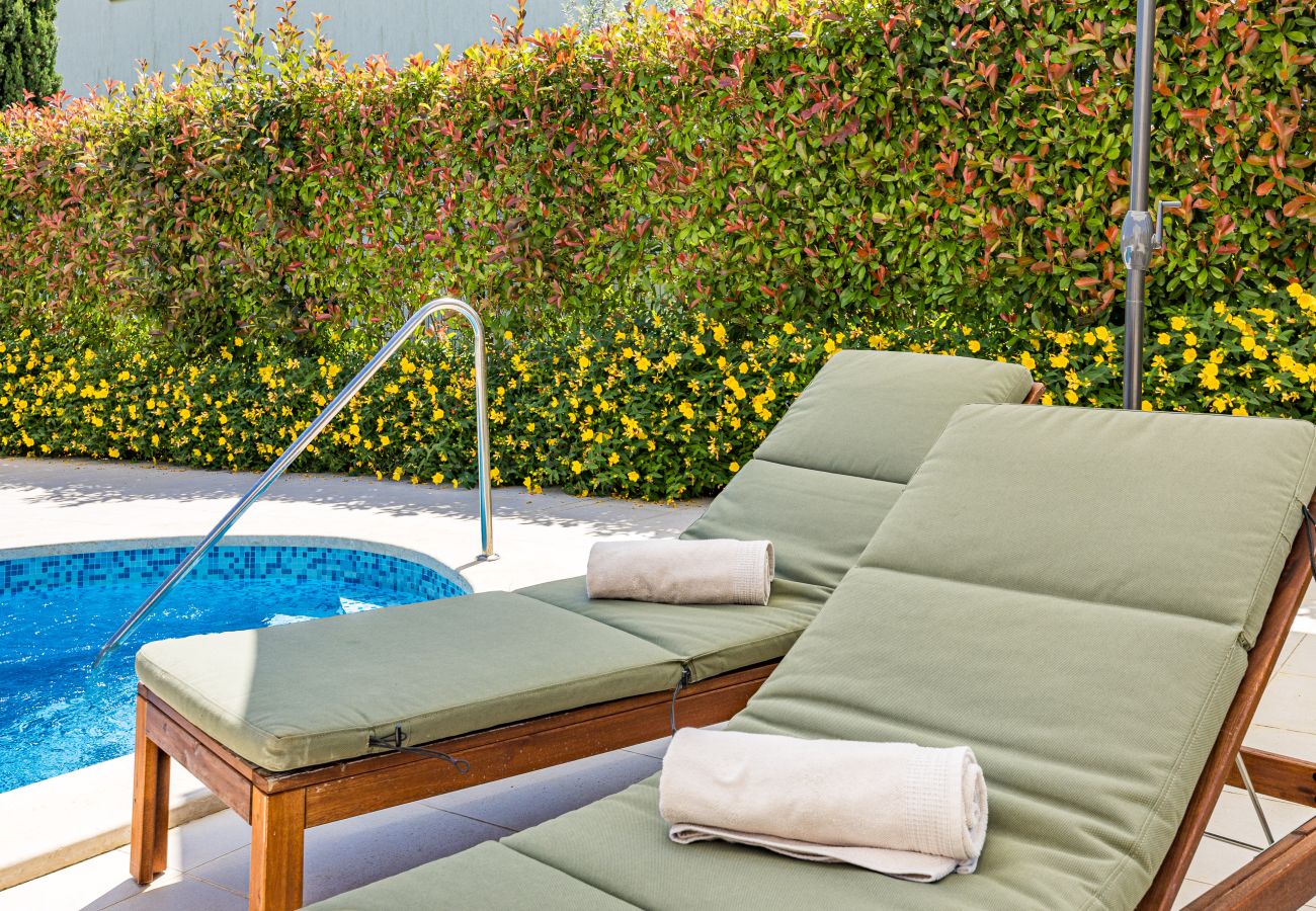 Villa in Fažana - Villa Luka in Fažana with pool & playground only 600 meter from the beach 